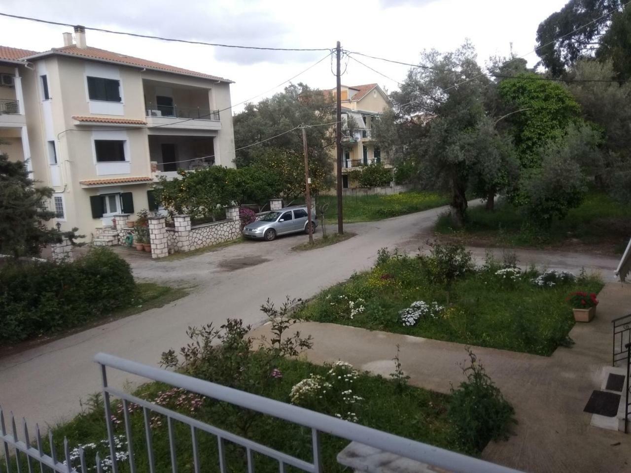 Tommy"S Rooms Lefkada Island ภายนอก รูปภาพ